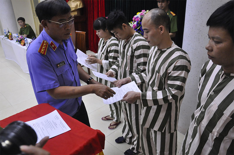 Chủ tịch nước ân giảm án tử hình cho 10 bị án